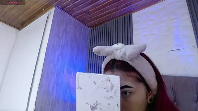 Mia Rinn online show from 19, 12, 2025