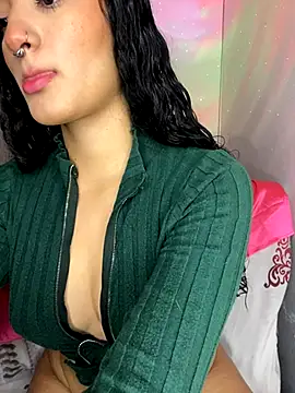 Snapshot of charlotte_9999 chatting on 5, 10, 2025 charlotte 9999 online show from 5, 10, 2025