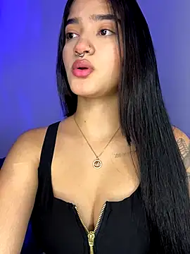 Snapshot of charlotte_9999 chatting on 20, 9, 2025 charlotte 9999 online show from 20, 9, 2025