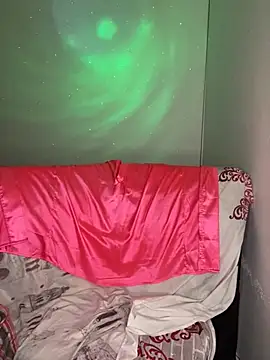 Snapshot of charlotte_9999 chatting on 4, 10, 2025 charlotte 9999 online show from 4, 10, 2025