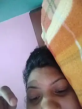 Snapshot of Hotty-Divya chatting on 26, 5, 2026 Hotty-Divya online show from 26, 5, 2026