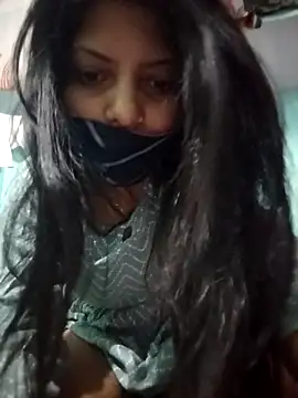 Snapshot of Hotty-Divya chatting on 3, 4, 2026 Hotty-Divya online show from 3, 4, 2026