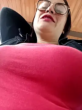 Lesly 10- online show from 18, 3, 2025