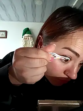 Lesly 10- online show from 12, 11, 2025