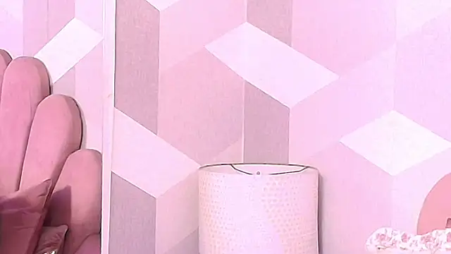 KylieMonnett online show from 7, 11, 2025