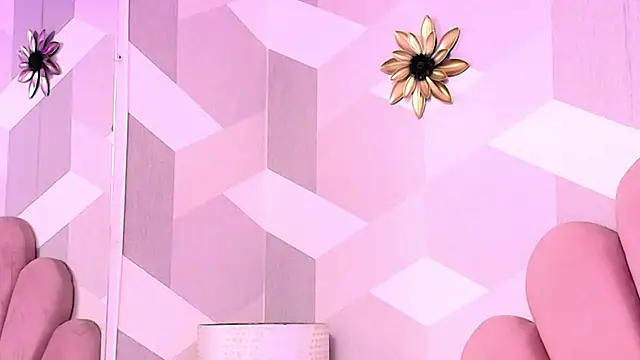 KylieMonnett online show from 9, 1, 2026