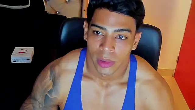 Andrew wolf7 online show from 23, 11, 2025