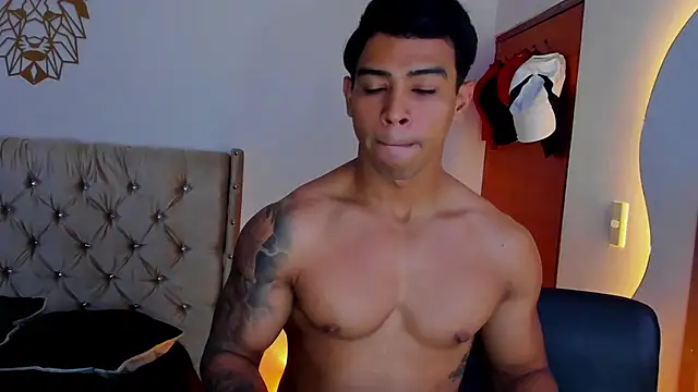 Andrew wolf7 online show from 15, 1, 2026