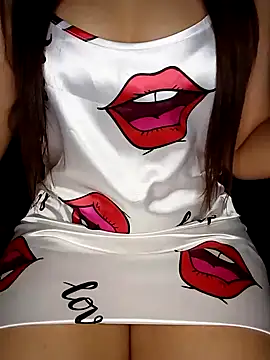 Snapshot of Patrona-fifi chatting on 2, 1, 2025 Patrona-fifi online show from 2, 1, 2025