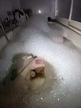 Sexybeer2005 online show from 12, 3, 2026