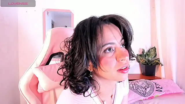 adriannyp 1 online show from 30, 10, 2025