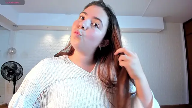 Lyssa Muller online show from 10, 11, 2025