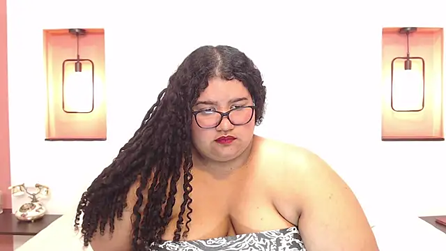 Snapshot of Miley_Collins chatting on 15, 1, 2025 Miley Collins online show from 15, 1, 2025