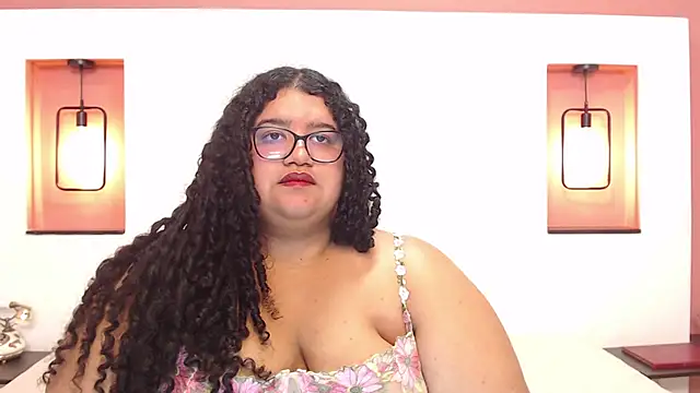 Snapshot of Miley_Collins chatting on 16, 1, 2025 Miley Collins online show from 16, 1, 2025