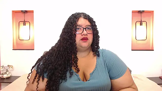 Snapshot of Miley_Collins chatting on 9, 1, 2025 Miley Collins online show from 9, 1, 2025