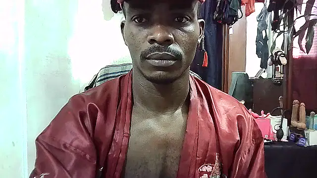 yezz3011 online show from 15, 12, 2025