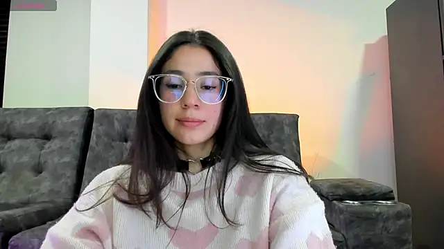 Snapshot of emmadiaz1 chatting on 8, 2, 2026 emmadiaz1 online show from 8, 2, 2026