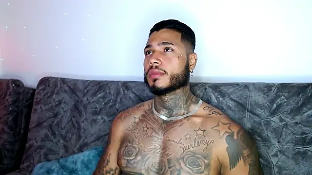 Exotic tatto27121 online show from 17, 1, 2025