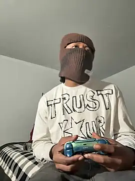 SluttyLyfe4L online show from 27, 3, 2026