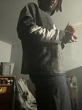 SluttyLyfe4L online show from 5, 2, 2026