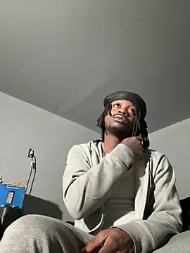 SluttyLyfe4L online show from 9, 3, 2026