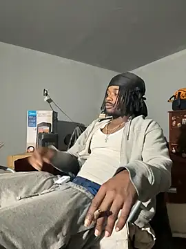 SluttyLyfe4L online show from 4, 2, 2026