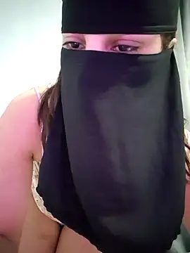 Snapshot of _arabica_ chatting on 19, 11, 2025 arabica online show from 19, 11, 2025