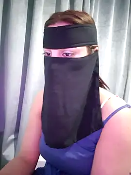 Snapshot of _arabica_ chatting on 18, 11, 2025 arabica online show from 18, 11, 2025