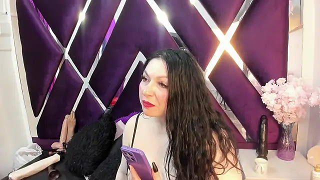Snapshot of Luciana_Ass chatting on 10, 7, 2026 Luciana Ass online show from 10, 7, 2026