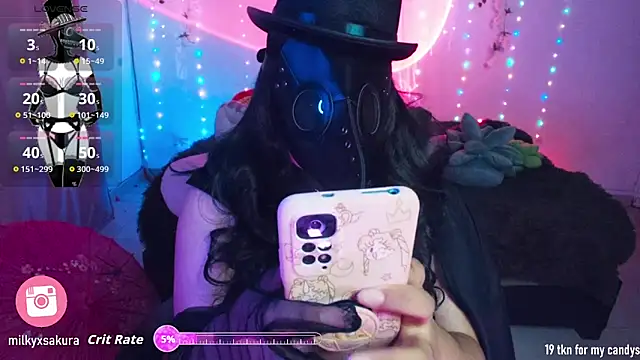 Snapshot of MilkyXSakura chatting on 1, 11, 2025 MilkyXSakura online show from 1, 11, 2025