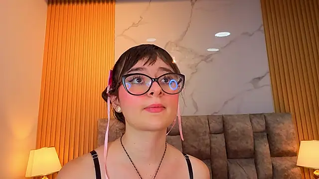 Khalifa fletcher online show from 11, 4, 2026