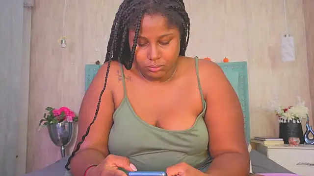 Alexa roussee online show from 19, 10, 2025