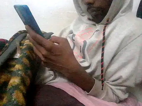 Snapshot of devilsam3327 chatting on 2, 12, 2025 devilsam3327 online show from 2, 12, 2025