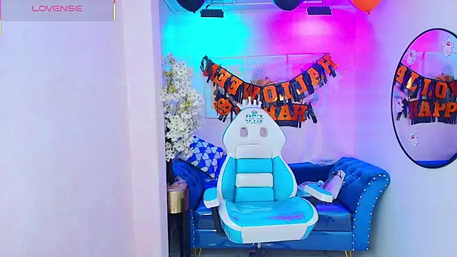 Snapshot of Dafne_huges chatting on 31, 10, 2025 Dafne huges online show from 31, 10, 2025