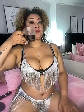 Katti Barrera online show from 21, 10, 2025