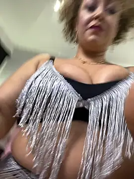 Katti Barrera online show from 25, 11, 2025