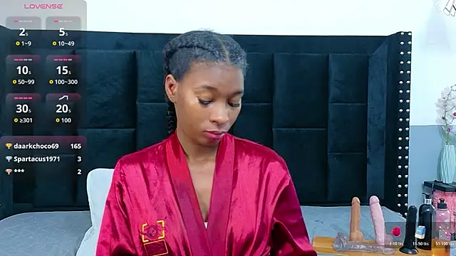 Snapshot of petitelittleebony chatting on 25, 6, 2026 petitelittleebony online show from 25, 6, 2026