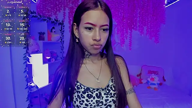 Snapshot of cat_kitty18_ chatting on 11, 7, 2026 cat kitty18 online show from 11, 7, 2026