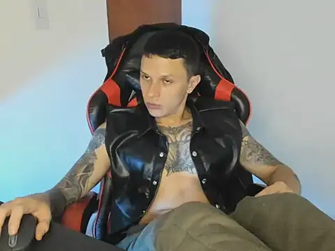 Snapshot of goodboy69l chatting on 24, 7, 2026 goodboy69l online show from 24, 7, 2026