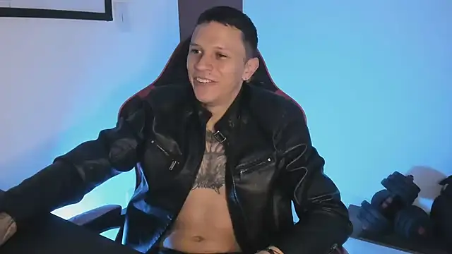Snapshot of goodboy69l chatting on 19, 7, 2026 goodboy69l online show from 19, 7, 2026