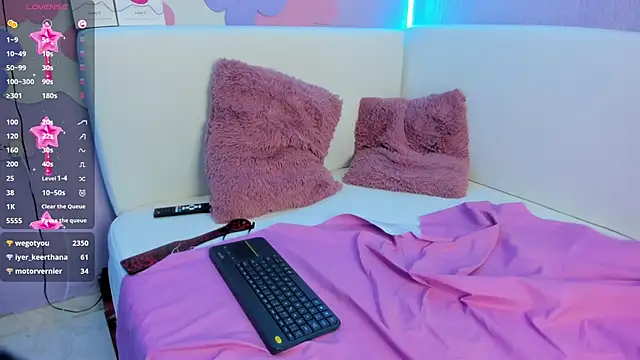 Sara LatinLady online show from 16, 12, 2024