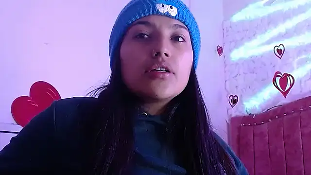 Snapshot of SarahStones chatting on 21, 3, 2025 SarahStones online show from 21, 3, 2025