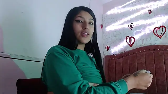 Snapshot of SarahStones chatting on 18, 3, 2025 SarahStones online show from 18, 3, 2025