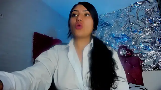 SarahStones online show from 15, 3, 2026