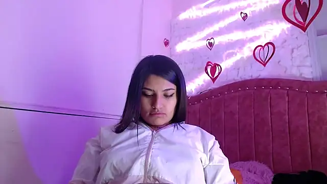 Snapshot of SarahStones chatting on 14, 3, 2025 SarahStones online show from 14, 3, 2025