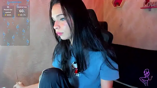 Snapshot of andy_bell_x chatting on 25, 11, 2025 andy bell x online show from 25, 11, 2025