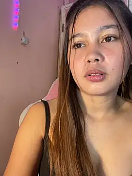 ursweet babygirl online show from 26, 2, 2026