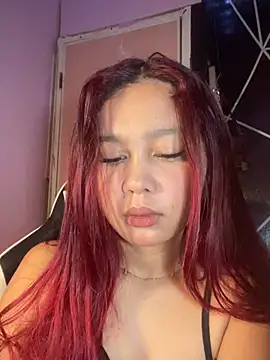 Snapshot of ursweet_babygirl chatting on 12, 6, 2026 ursweet babygirl online show from 12, 6, 2026