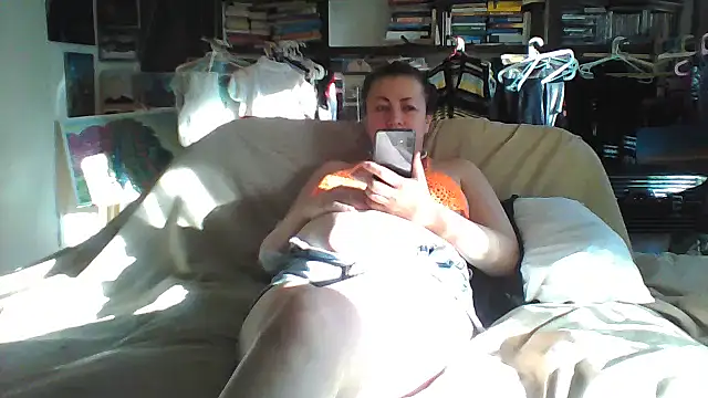 MariaAnaSunshine online show from 6, 3, 2026