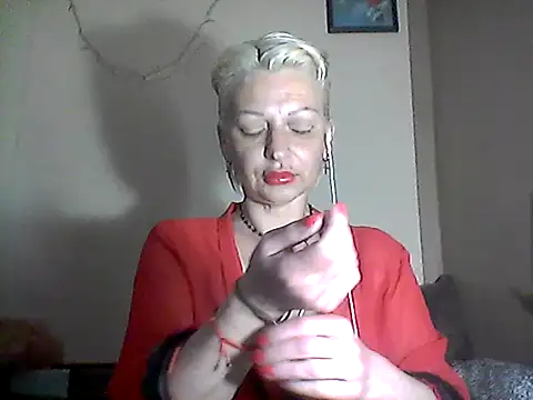 Snapshot of MaryJane441 chatting on 8, 5, 2026 MaryJane441 online show from 8, 5, 2026